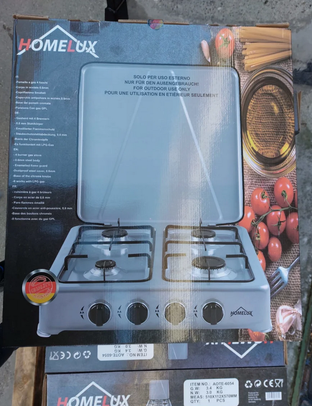 HomeLux Gas cooker with 4 gas burners with lid