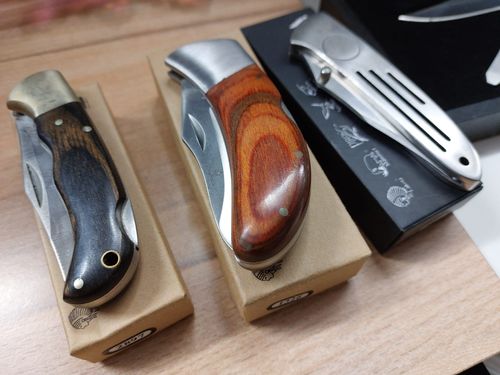 Knife different models